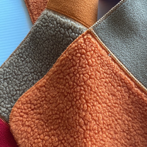 Lands’End fleece Unisex Scraf - Picture 5 of 5